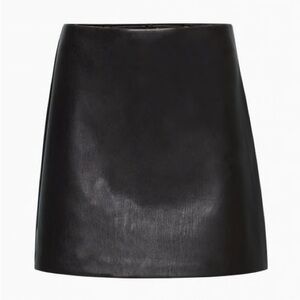 Aritzia classic leather mini skirt